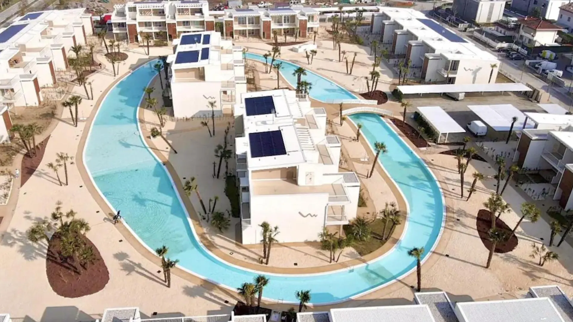 Residence Wave Island - Carraro Immobiliare Jesolo- Family Apartments联系方式